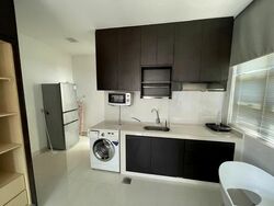 East Coast Road (D15), Apartment #524219031
